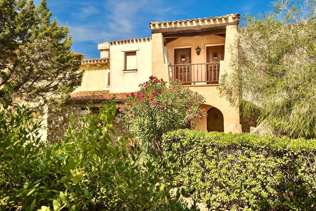 Isa-Residence Wityh Swimming-Pool Near Porto Cervo And Only 350 Meters From The Beach Liscia di Vacca 0*,  Italia