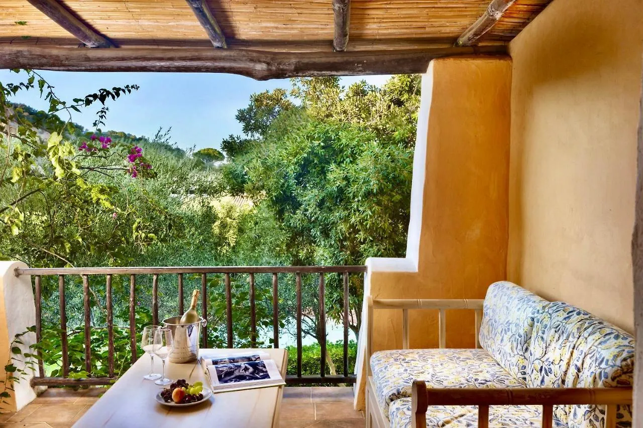 Isa-Residence Wityh Swimming-Pool Near Porto Cervo And Only 350 Meters From The Beach Liscia di Vacca