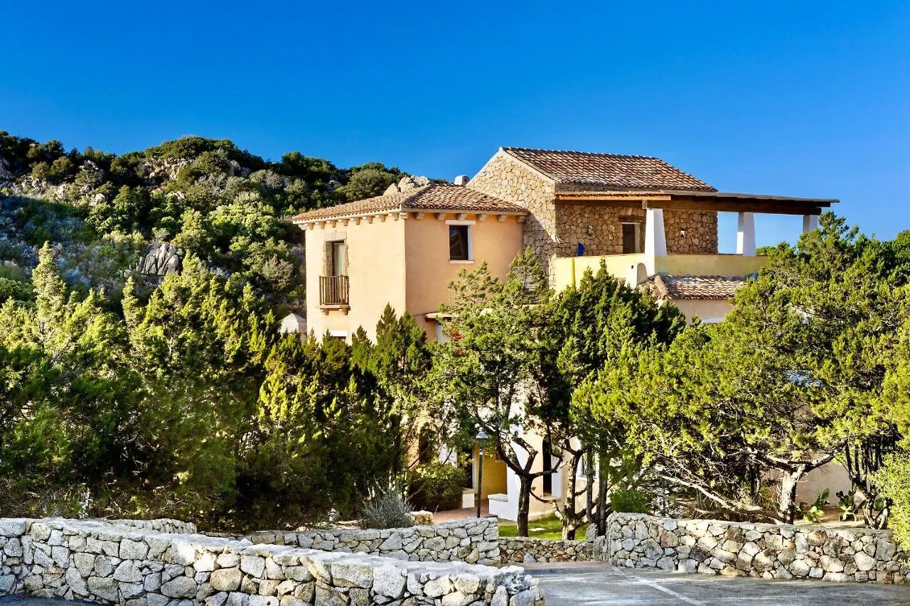 Isa-Residence Wityh Swimming-Pool Near Porto Cervo And Only 350 Meters From The Beach Liscia di Vacca