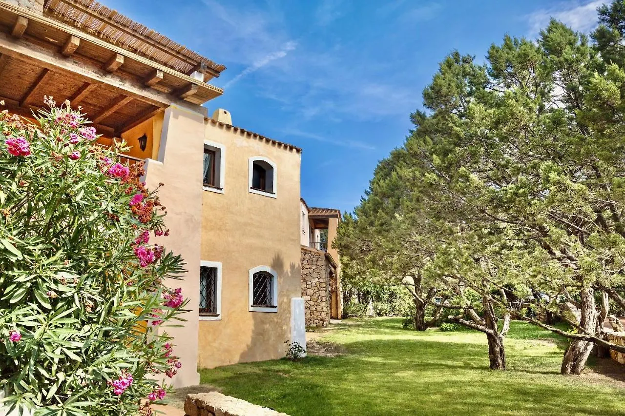 Isa-Residence Wityh Swimming-Pool Near Porto Cervo And Only 350 Meters From The Beach Liscia di Vacca