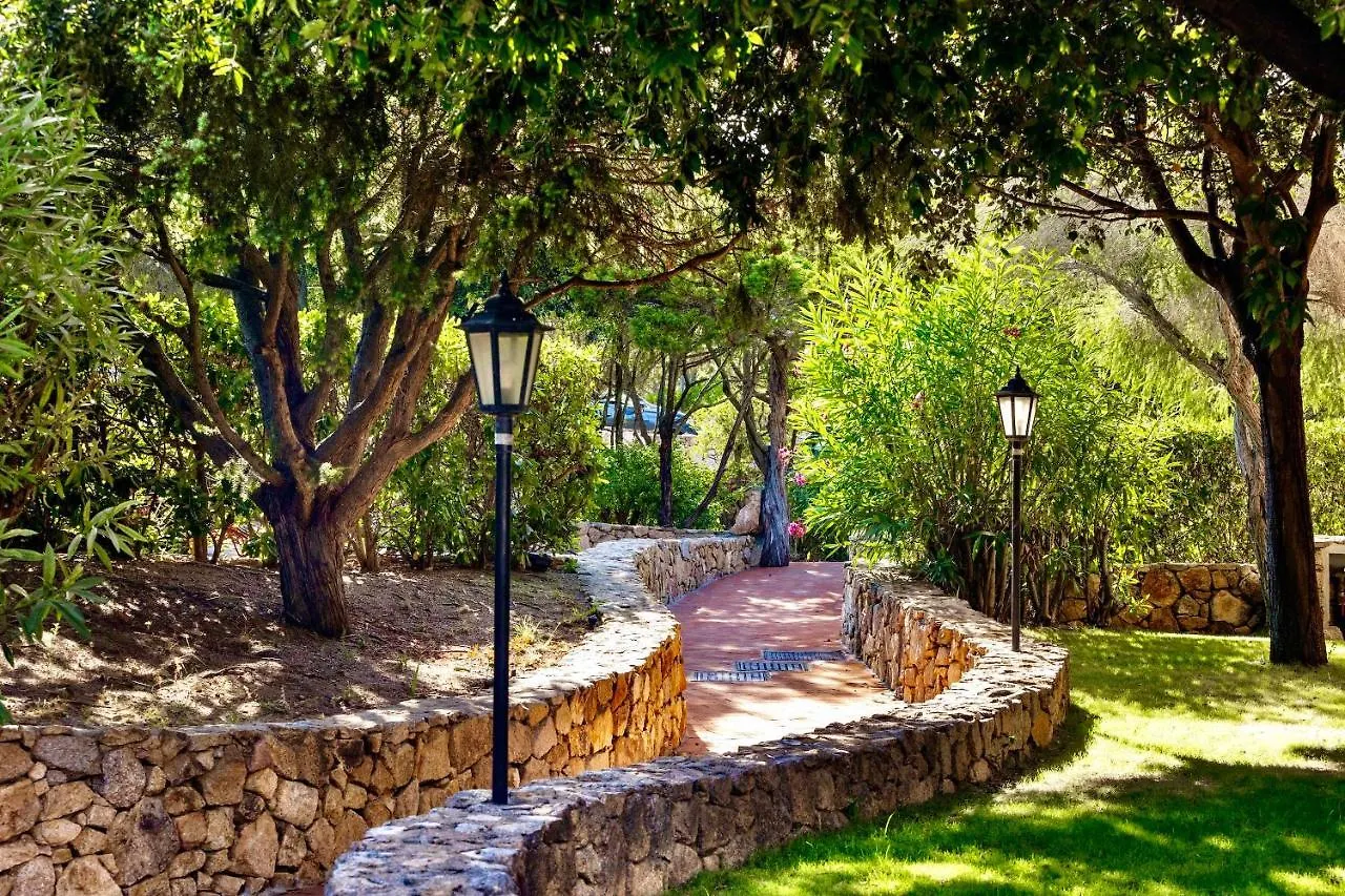 Apartment Isa-Residence Wityh Swimming-Pool Near Porto Cervo And Only 350 Meters From The Beach Liscia di Vacca