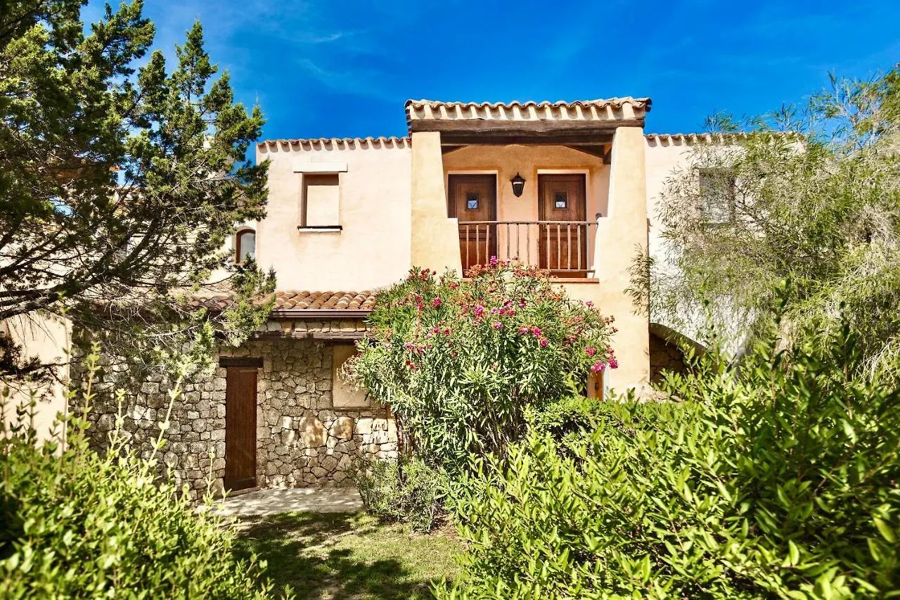 Isa-Residence Wityh Swimming-Pool Near Porto Cervo And Only 350 Meters From The Beach Liscia di Vacca 0*,  Italy